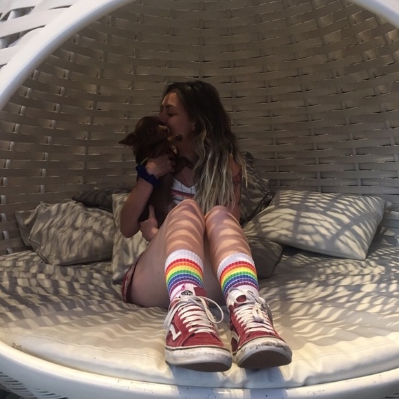 I thot this was a spice girls app👉▫️👅🌈✨ - Picture 5 of 6